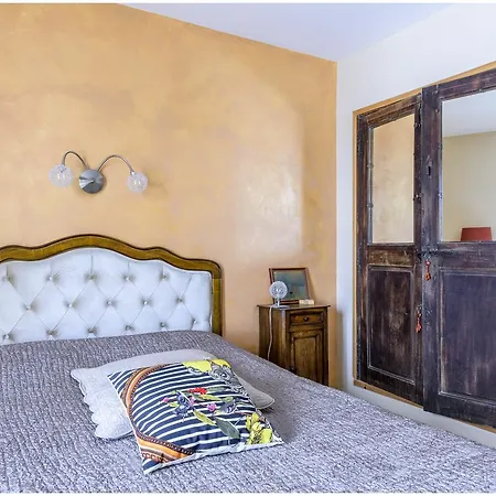 Chateau Serigues 3*